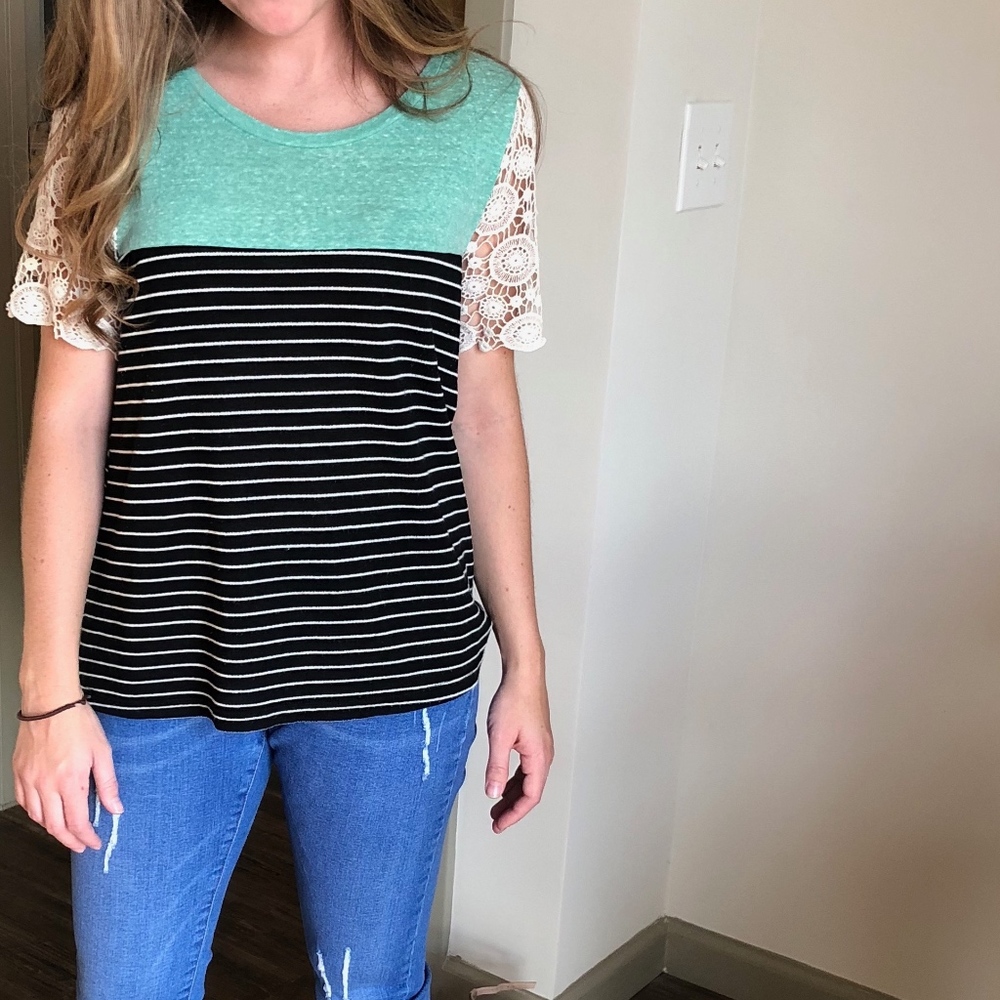 Striped Short Sleeved Shirt with Lace | Small